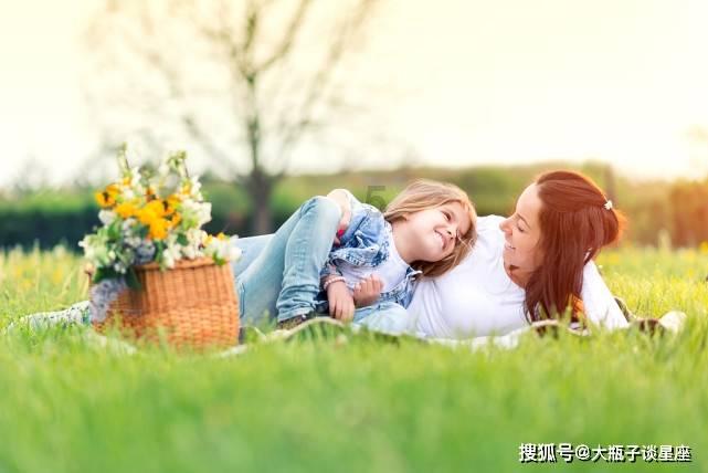 过年贴什么对联？游戏画面